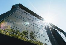 cleaning-green:-sustainable-tech-transforming-the-window-industry
